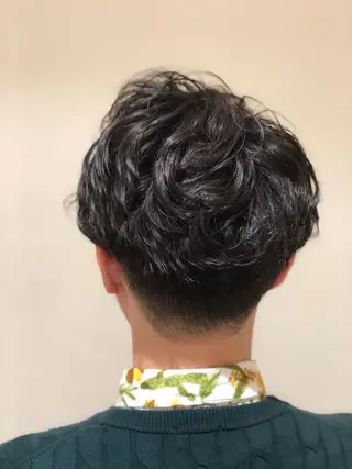 ショート パーマ ヘアアレンジ メンズ 【ツヤ髪美容師】 ツダケイスケのヘアスタイル