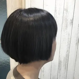 ショート カラー embrace エンブレイスのヘアスタイル