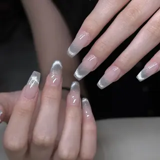 ネイル Dark honey池袋店所属・佐藤 アリアのネイルデザイン