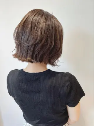 ショート Eleanor梅田店 REMIのヘアスタイル