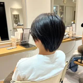 ショート 川村 琴のヘアスタイル
