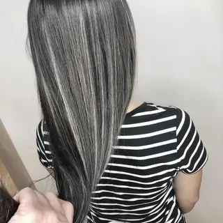 セミロング カラー 髪質改善 カラー専門店のヘアスタイル
