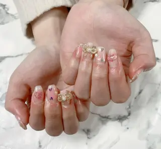 ロング カラー ネイル Q Free nailsのネイルデザイン