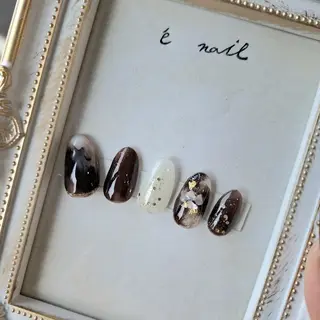 ネイル KURONOSUHAIRDESIGN所属・岡林 えりのネイルデザイン