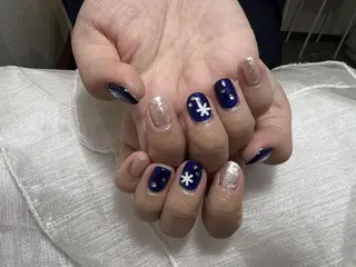 ネイル DEMAIN- 🌹のネイルデザイン