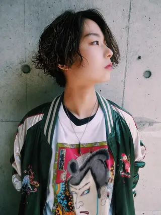 ショート パーマ レイヤーカット/ パーマ/鎌田実奈歩のヘアスタイル