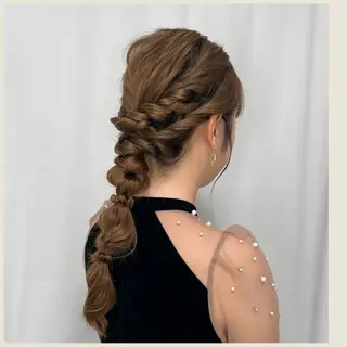 ヘアアレンジ CHATEAU TERRACE所属・似合うヘアメイク🪞 CHATEAUのヘアスタイル