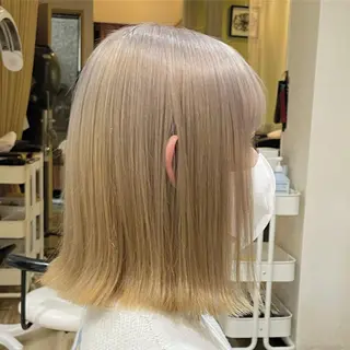 ミディアム カラー 🌈派手髪ハイトーン 🌈鈴木亮太🌈のヘアスタイル