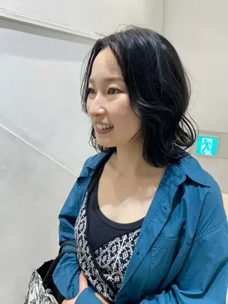 セミロング カラー ✨くびれスタイル✨️ 戸嶋穂乃香のヘアスタイル