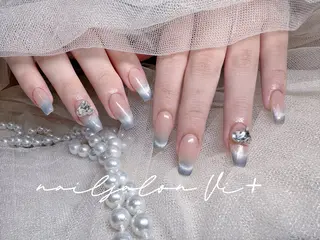 ネイル ✨Nailsalon Vi+✨のネイルデザイン