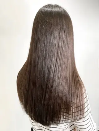 ロング ４ｃｍ諸江店所属・澤野 祐羽のヘアスタイル