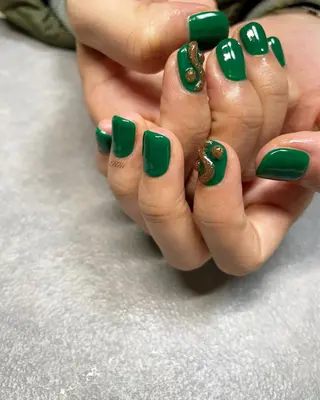 ネイル kiii.__ ✴︎*のネイルデザイン