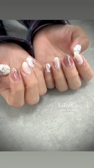 ネイル Lilly Co.のネイルデザイン
