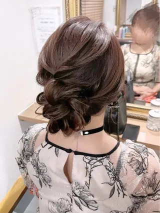 ヘアアレンジ セットサロンCURE 🩵あんみのヘアスタイル