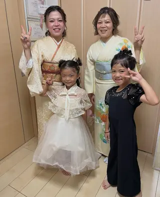 ヘアアレンジ アイブロウサロン WHITE EYE 宜野湾店 眉毛サロン所属・玉城 里奈のヘアスタイル