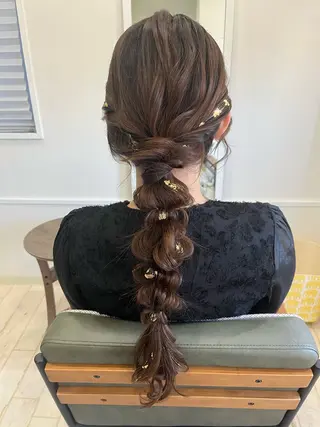 ロング ヘアアレンジ M.arc 【マーキ】のヘアスタイル