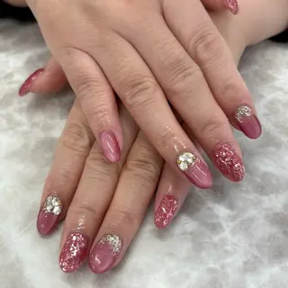 ネイル K. Amiのネイルデザイン