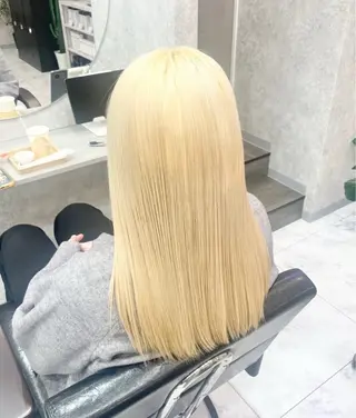 ロング 🦋ハイトーン🦋 石山 希理🦋のヘアスタイル