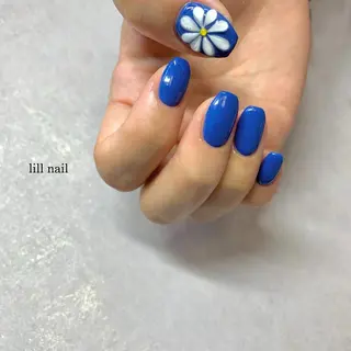 ミディアム pllia beautyのネイルデザイン