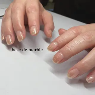 ネイル オモルフィ所属・カラーリスト marumoのヘアスタイル