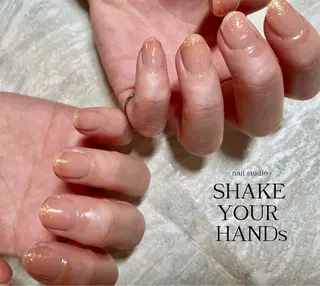 ネイル ネイルスタジオ シェイクユアハンズのネイルデザイン