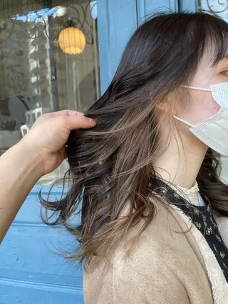 ロング ブリーチ毛矯正.髪質 改善.髪にドラマをのヘアスタイル