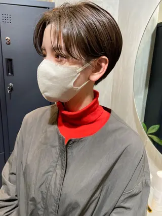 ショート カラー ヤマモト マイのヘアスタイル