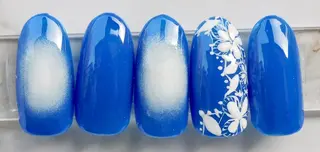 ネイル t priscilaのネイルデザイン