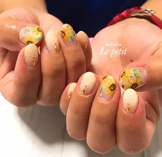 ネイル 石野 広佳のネイルデザイン