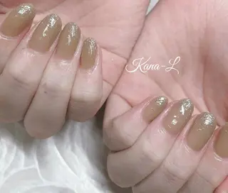 カラー ネイル 芦辺 香奈のネイルデザイン