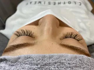 マツエク・マツパ リシェルアロハ 川西能勢口店(RECHEL ALOHA)所属・吉村 美咲のマツエク・マツパデザイン