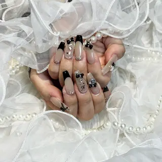 ネイル WISTERIA kozueのネイルデザイン