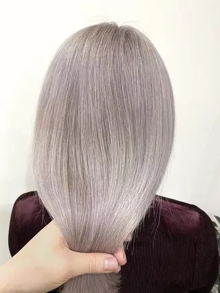 セミロング カラー 服部 樹季のヘアスタイル