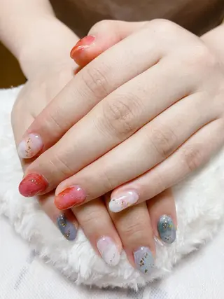 ネイル The Best Beauty受付担当のヘアスタイル