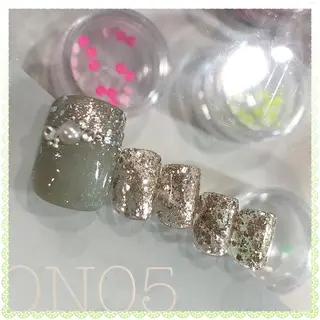 ネイル 園 寛子 （ネイリスト）のネイルデザイン