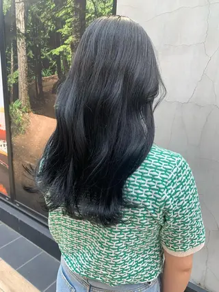 ロング カラー ヘアアレンジ yuka .のヘアスタイル