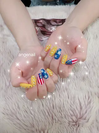 ネイル オーナーネイリスト MAKIのネイルデザイン