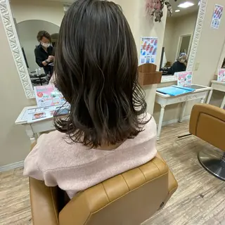 ミディアム ému エミュ　hair &spa所属・近藤 みゅうまのヘアスタイル