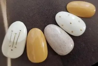 ネイル ゲン レイカのネイルデザイン