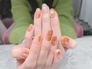 カラー ネイル 芦辺 香奈のネイルデザイン