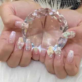 ネイル Kanako 💫のネイルデザイン