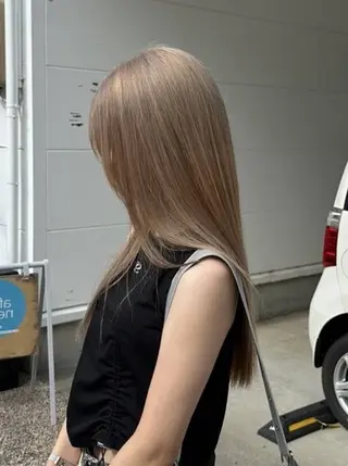 カラー 🎀ブリーチクーポン afternewsのヘアスタイル