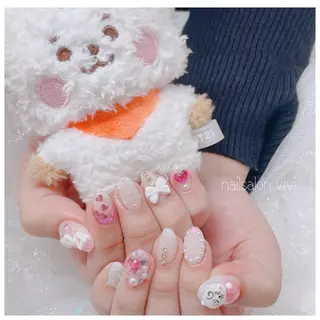 ネイル ＶＩＶＩ nailsalonのネイルデザイン