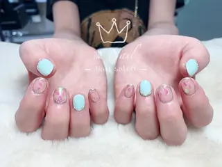 ショート カラー ネイル Lea NAILsalon所属・Le’a NailSalonのネイルデザイン