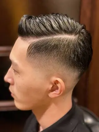 吉野 諒のヘアスタイル