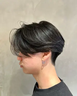 ショート メンズ センターパート /ニュアンスパーマのヘアスタイル