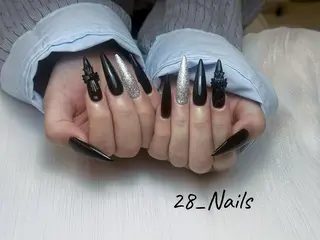 ロング トゥー フエンのネイルデザイン