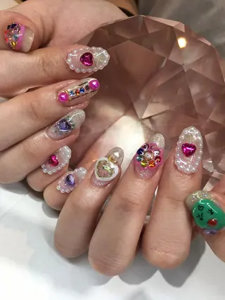 ロング ネイル glow_ nailのネイルデザイン