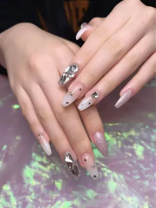 ネイル ジョリ kasumi🌹💅のネイルデザイン