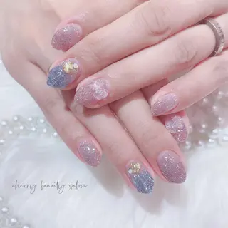 ミディアム ネイル SAKURA 🍒のネイルデザイン